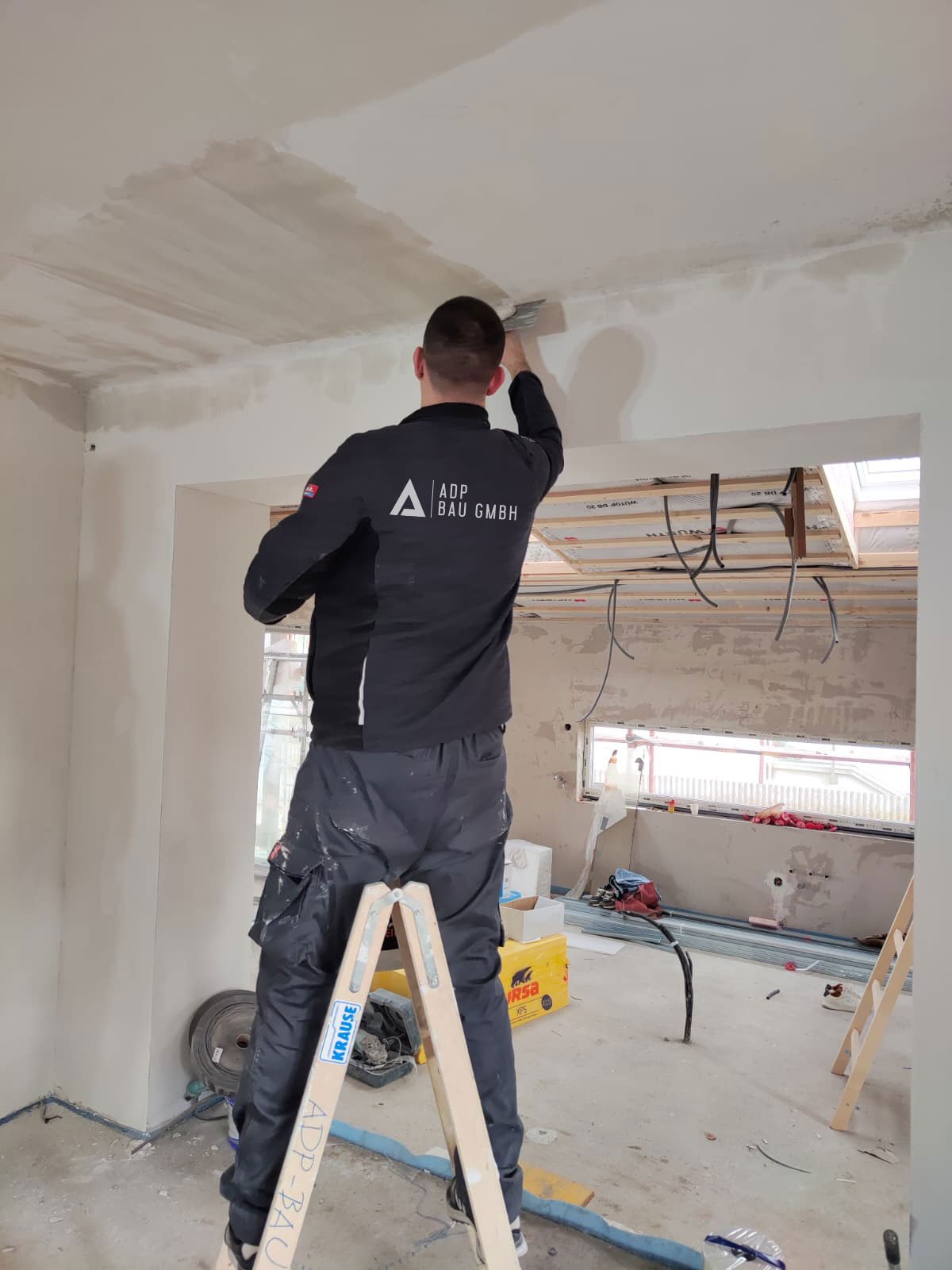 Trockenbau- und Spachtelarbeiten im Innenausbau eines Wohnhauses in Wien